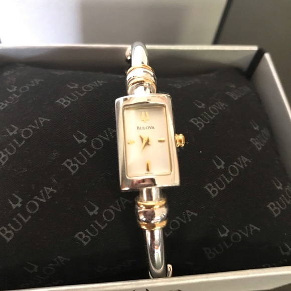 Women’s silver and gold bulova watch - Picture 4 of 4